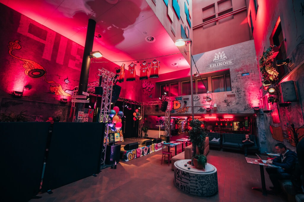 Dream StartHubLahti Startup Startupcommunity cityoflahti startupbusiness lahtibusinessregion community yhteisö startups entrepreneurship yrittäjyys incubator accelerator pitching investors mentors pitchingcompetition startupevent keynotespeakers NikiSoukkio
